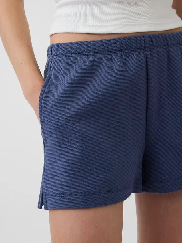 Pantalones cortos cómodos y holgados