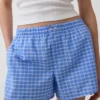 Pantalones cortos de 4" con estampado de cuadros en tela seersucker