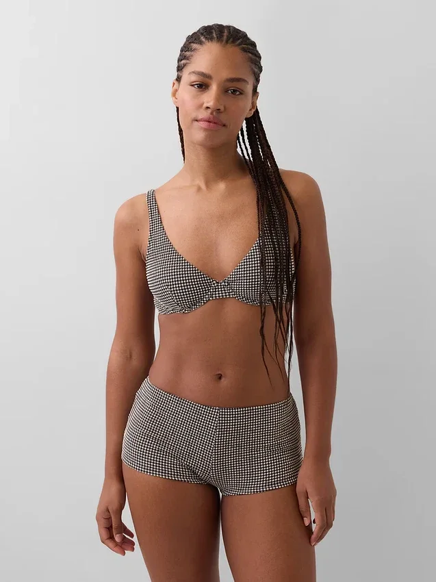 Pantalones cortos de baño de corte hipster