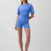 Pantalones cortos de ciclismo lisos GapFit de 4"