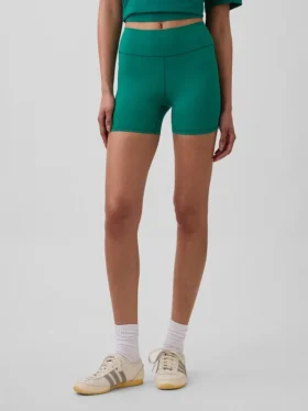 Pantalones cortos de ciclismo lisos GapFit de 4″