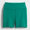 Pantalones cortos de ciclismo lisos GapFit de 4"