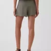 Pantalones cortos de gasa de algodón de talle medio de 4"