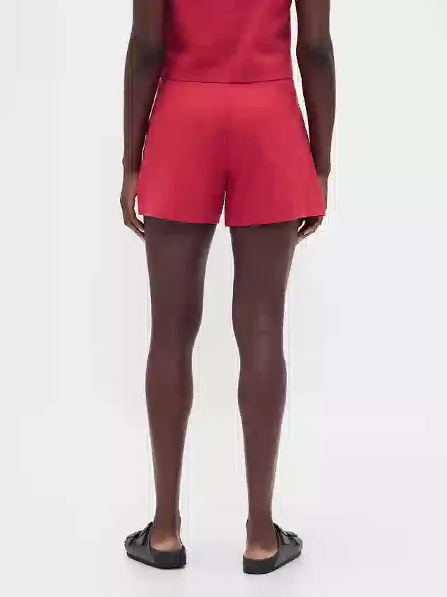 Pantalones cortos de mezcla de lino de tiro medio de 4"