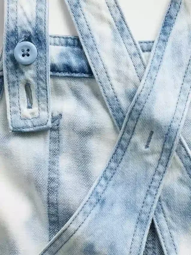 Pantalones cortos de mezclilla con efecto tie-dye para niños, de corte holgado