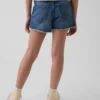 Pantalones cortos de mezclilla de talle bajo y corte ultrasuave para niños