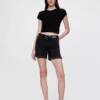 Pantalones cortos de mezclilla estilo «girlfriend» de talle medio de 5"