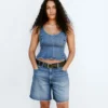 Pantalones cortos de mezclilla holgados de talle medio de 8"