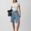 Pantalones cortos de mezclilla largos «Easy Stripe» ultrasuaves de talle medio, de 11"