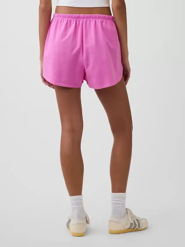 Pantalones cortos de punto con diseño de delfines de 3"