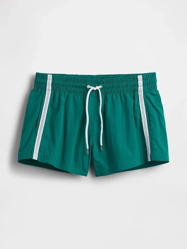Pantalones cortos deportivos de 2.5"