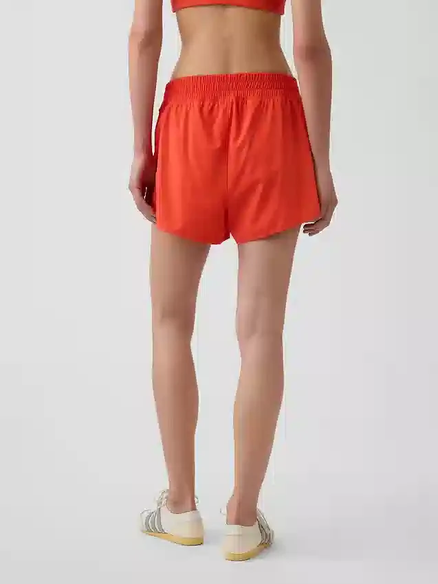 Pantalones cortos GapFit Tech de talle alto