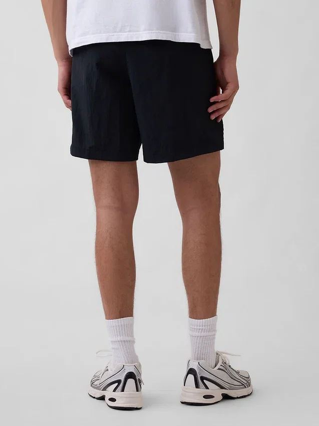 Pantalones cortos híbridos de 7.5"