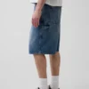 Pantalones cortos holgados de mezclilla estilo carpintero de 10.5"