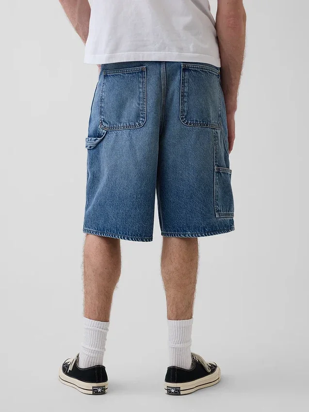 Pantalones cortos holgados de mezclilla estilo carpintero de 10.5"