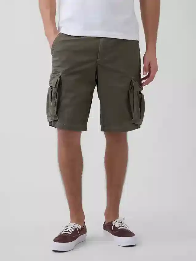 Pantalones cortos tipo cargo de corte holgado de 11"