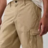 Pantalones cortos tipo cargo de corte holgado de 11"