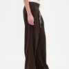 Pantalones de cintura media con doble cintura