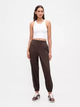 Pantalones de jogging GapFit Tech de talle alto con cremallera en el dobladillo