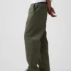 Pantalones holgados de popelín estilo años 90