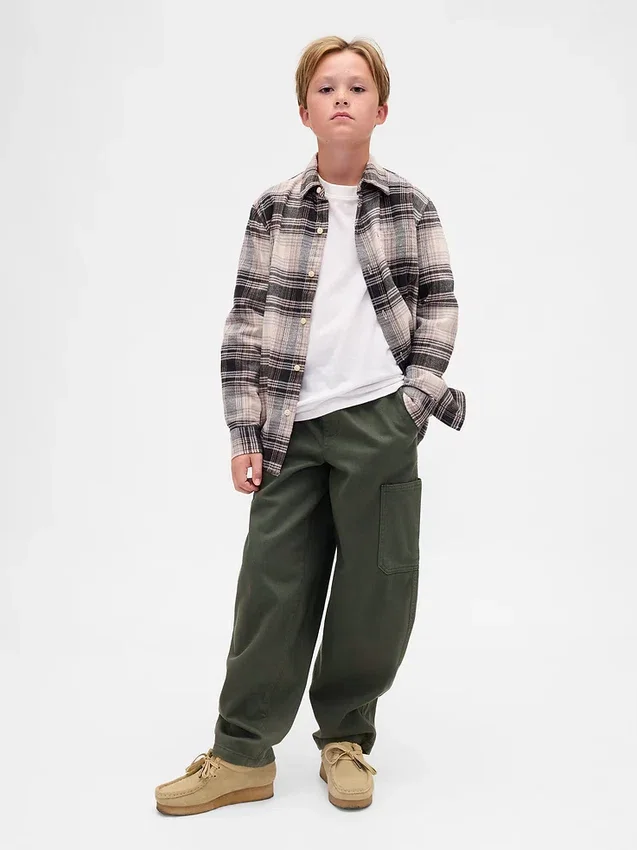 Pantalones holgados y ajustados en los tobillos de estilo cargo para niños, con forro cepillado