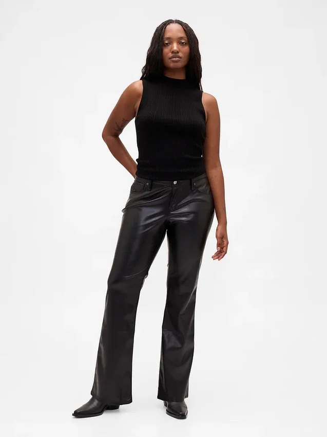 Pantalones largos y ajustados de cuero vegano reciclado de talle bajo