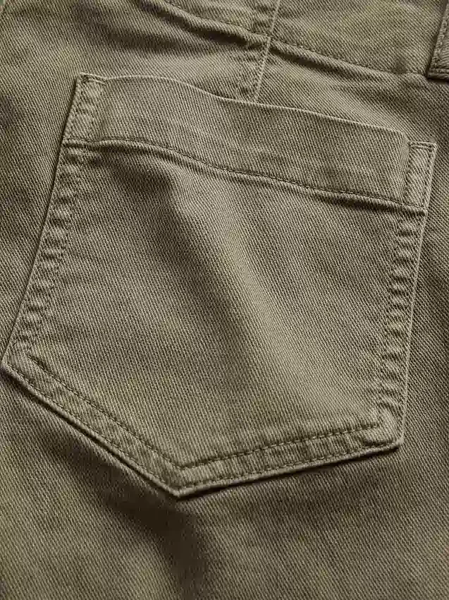 Pantalones largos y ajustados de sarga de talle bajo