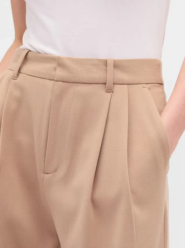 Pantalones plisados de sarga cepillada de talle alto 365
