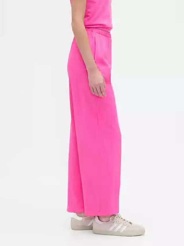 Pantalones rectos de tela gruesa