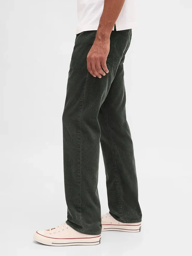 Pantalones rectos holgados de pana