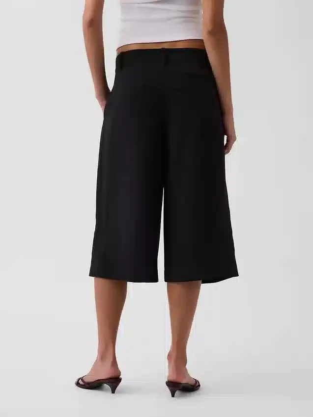Pantalones tipo culotte de talle bajo