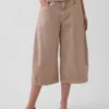 Pantalones tipo culotte de talle medio con cinturón