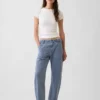 Pantalones utilitarios de talle medio hasta el tobillo