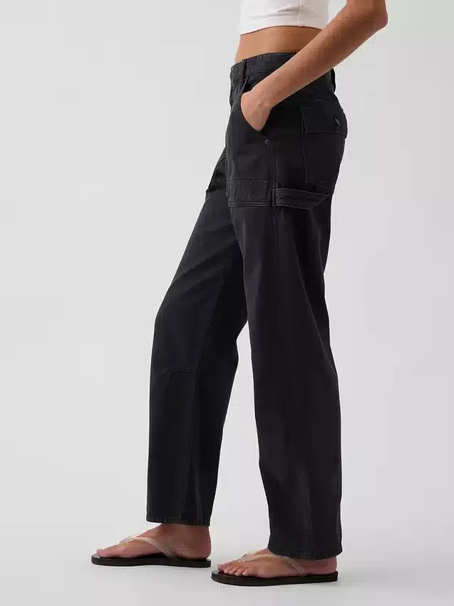 Pantalones utilitarios de talle medio hasta el tobillo