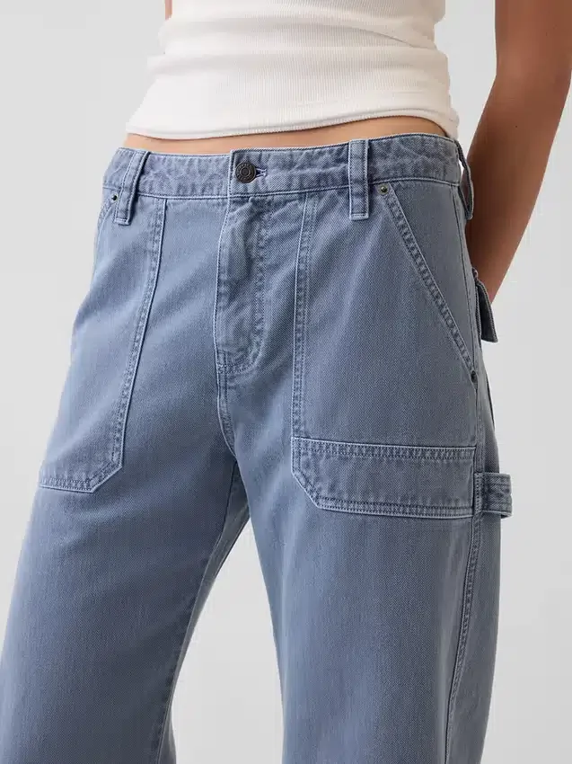 Pantalones utilitarios de talle medio hasta el tobillo