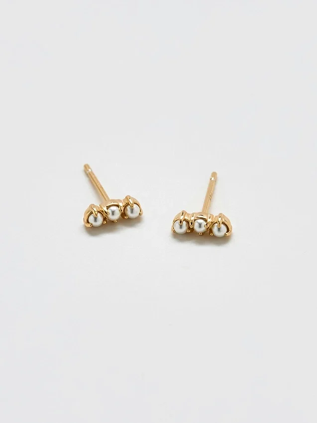 Pendientes de barra con perla de Admiral Row