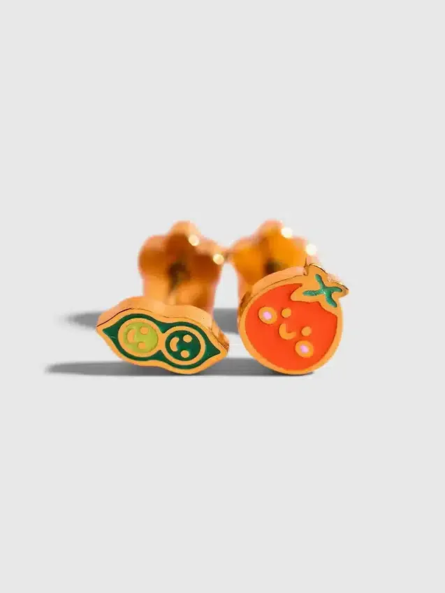 Pendientes de rosca «Vaina de chícharo» / «Tomate» de Pierced Co