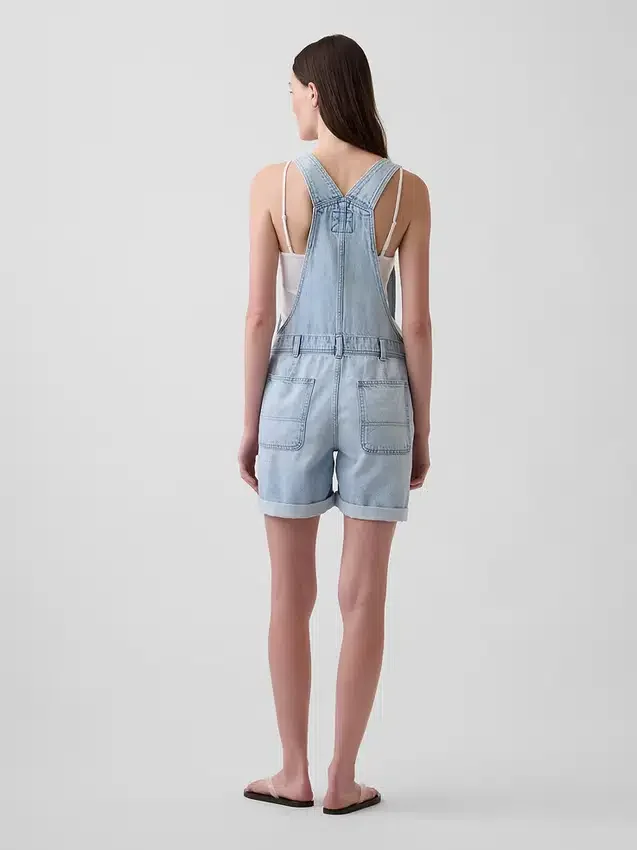 Peto corto holgado de mezclilla ultrasuave