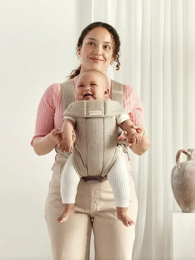 Portabebés BabyBjörn Mini de malla 3D