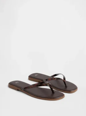 Sandalias tipo chanclas