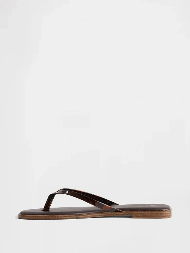 Sandalias tipo chanclas