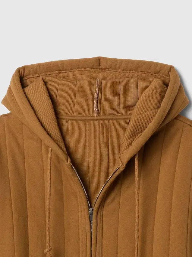 Sudadera con capucha acolchada y forro tipo waffle