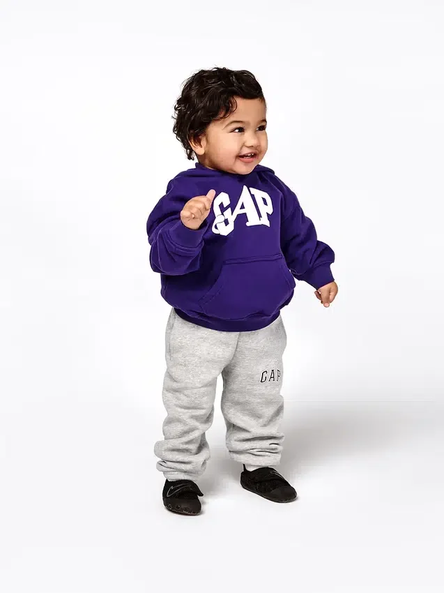 Sudadera con capucha para niños pequeños GAP × Awake Ny Vintagesoft con logotipo