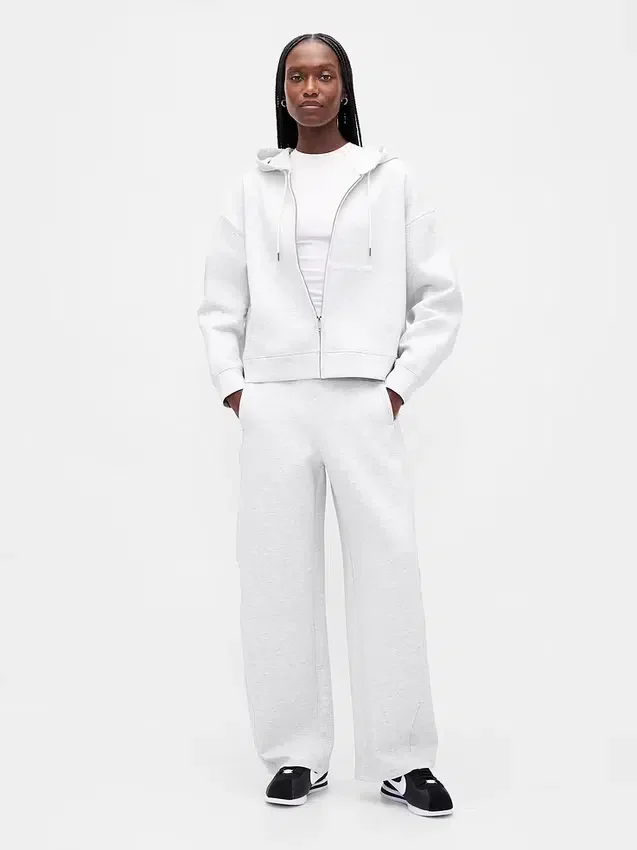 Sudadera con capucha y cremallera oversize GapFit