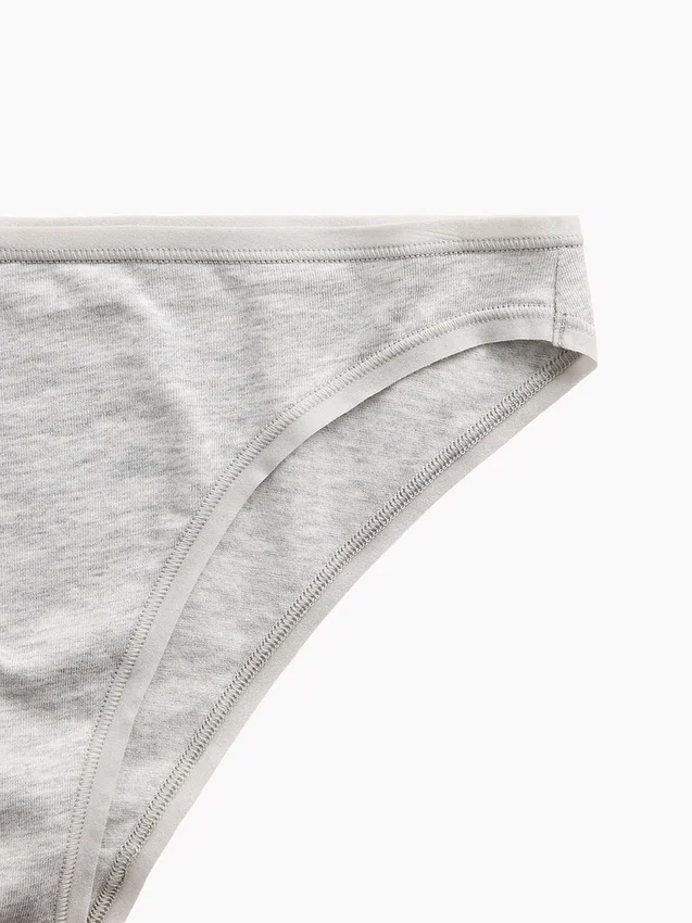 Tanga cheeky de algodón orgánico elástico súper suave