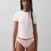 Tanga de algodón orgánico elástico con ribete de encaje