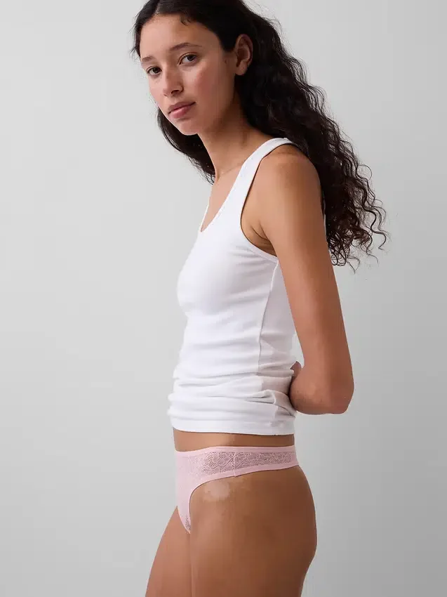 Tanga de encaje