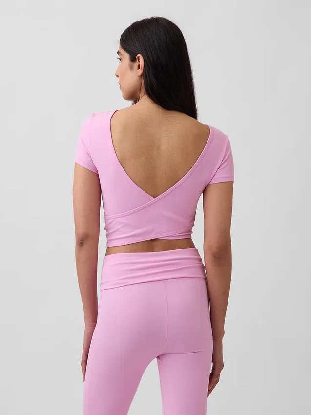 Top corto cruzado reversible GapFit Smooth