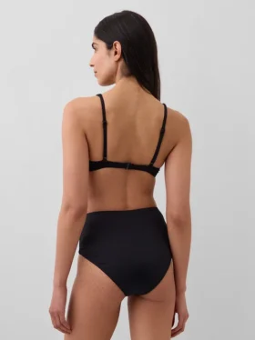 Top de bikini tipo balconette