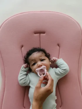 Tumbona para bebés Snuggle Me Curve